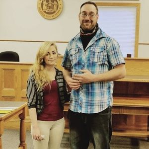 Meet your Posher, Sheya